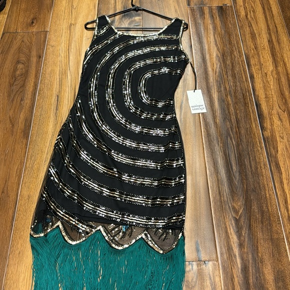 NWT beaded black and gold art deco dress by Unique Vintage - Picture 6 of 6